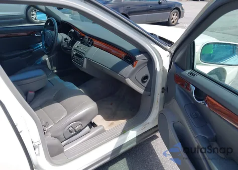 2005 Cadillac Deville Livery из США, поврежденный, VIN 1G6KD54Y95U109800